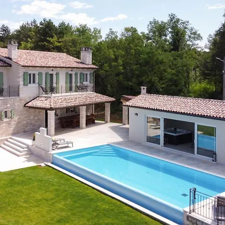 Villa Kave *